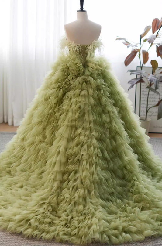 Splendid Strapless A-Line Sweet 16th Gowns Ruffles Tulle Feather Prom Dress AP5825