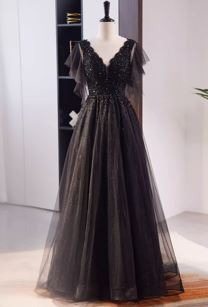 Gothic-Style V Neck A-Line Short Sleeve Sweet 16th Gowns Black Layered Tulle Sequins Beading Prom Dress AP5828