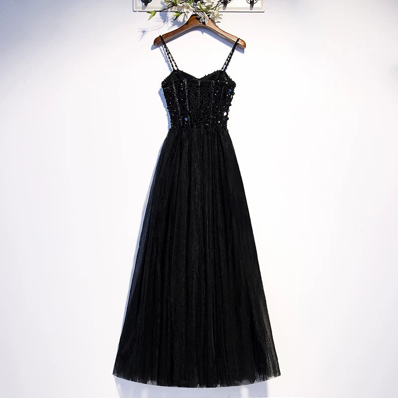 Exquisite A-Line Spaghetti Strap Evening Gowns Sequins Black Tulle Prom Dress AP5899