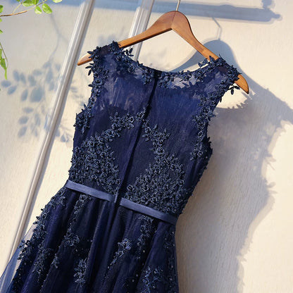 Glamorous Jewel Neck A-Line Sweet 16th Gowns Appliques Beads Tulle Prom Dress AP5939