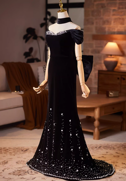 Unique Off-Shoulder Black Mermaid Sweet 16th Dresses Bow Beads Appliques Prom Dress AP5943