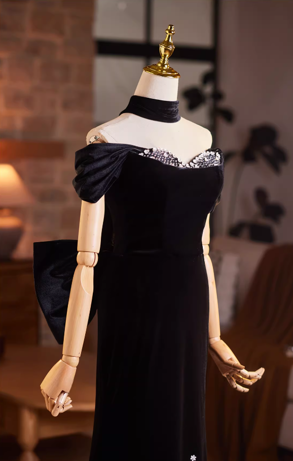 Unique Off-Shoulder Black Mermaid Sweet 16th Dresses Bow Beads Appliques Prom Dress AP5943