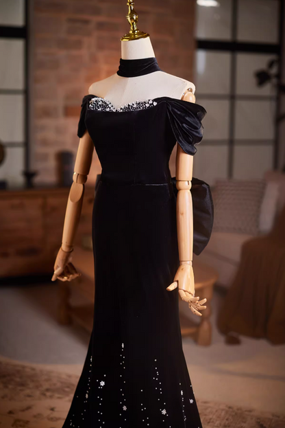 Unique Off-Shoulder Black Mermaid Sweet 16th Dresses Bow Beads Appliques Prom Dress AP5943