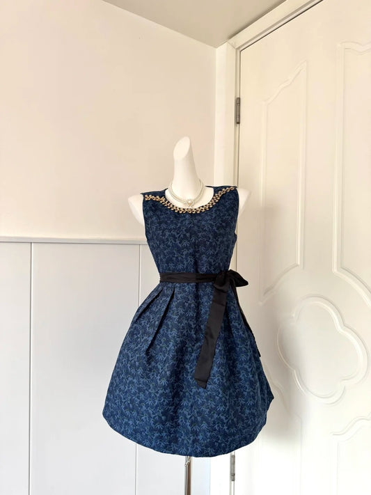 Beautiful Jewel Neck A-Line Birthday Dresses Beading Jacquard Homecoming Dress AP6060