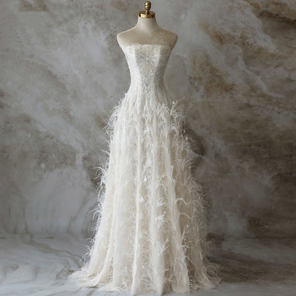 Dainty Strapless A-Line Bridal Gowns Sequins Feather White Lace Wedding Dress AP6077