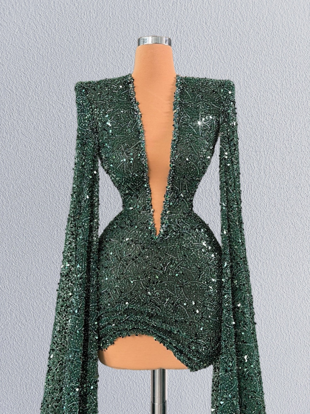 Gorgeous Deep V Neck Bodycon Birthday Dresses Sequins Long Sleeve Homecoming Dress AP6098