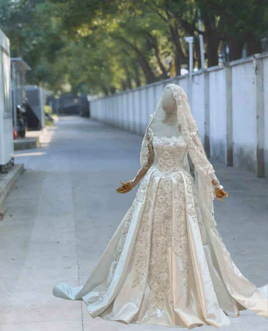 Unique A-Line Off-Shoulder Bridal Gowns Appliques Sequins Long Sleeve Wedding Dress AP6104