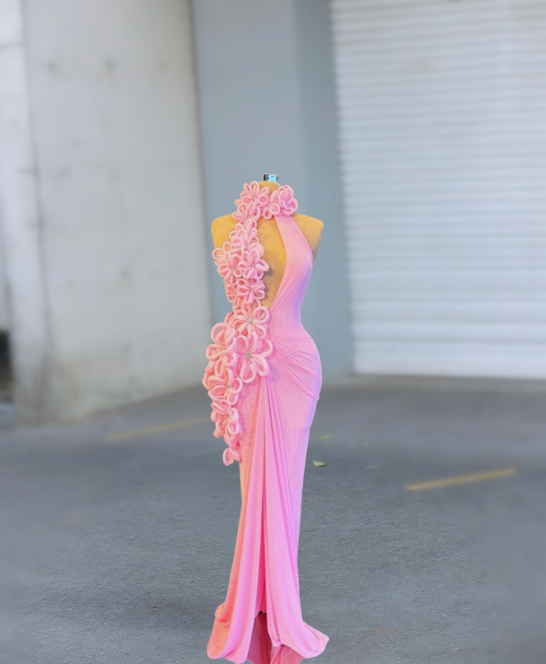 Dopamine Style Sheath Cutout Halter Neck Evening Gowns 3D Appliques Crystals High Slit Prom Dress AP6113