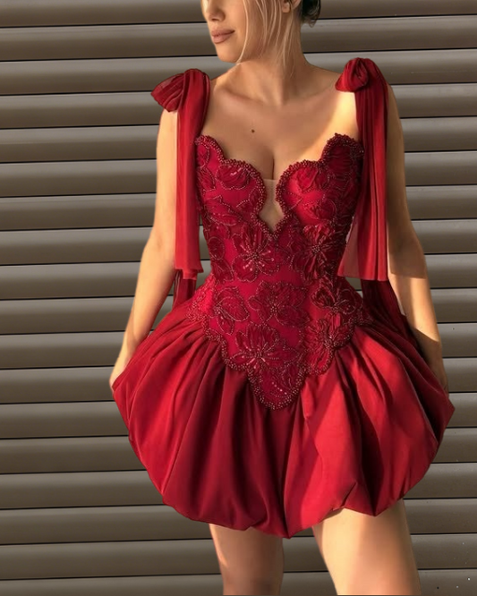 Lovely A-Line Spaghetti Strap Birthday Gowns Red Appliques Sequins Homecoming Dress AP6149