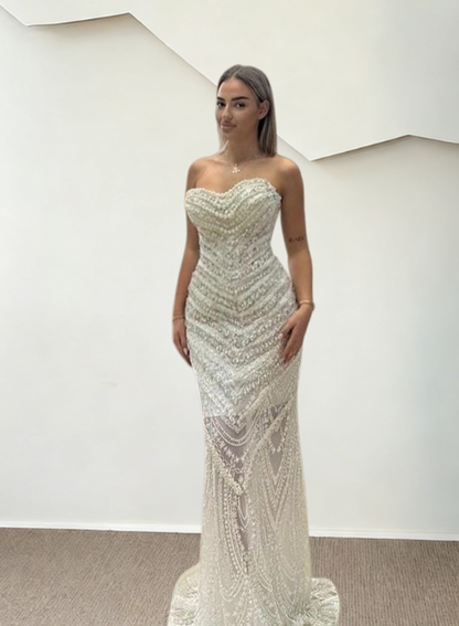 Luxury Strapless Sheath Bridal Gowns Rhinestones Beading Wedding Dress AP6252