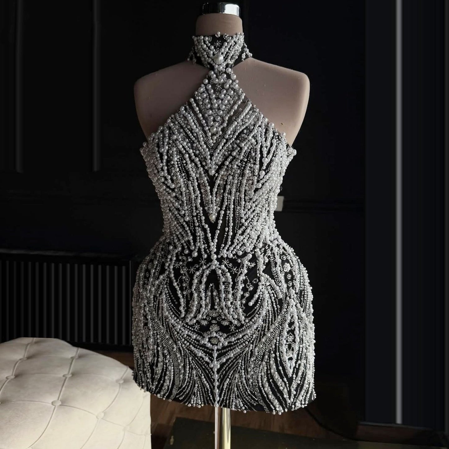 Sexy Sheath Halter Neck Birthday Gowns Sequins Beads Homecoming Dress AP6286
