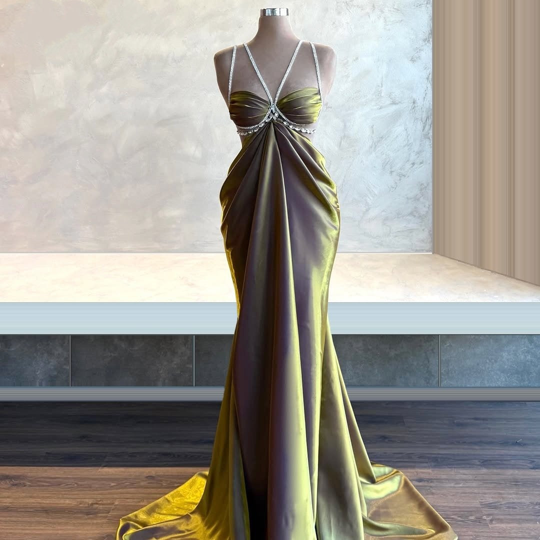 Avant-Garde Beading Spaghetti Straps Long Evening Dresses Crystals Mermaid Prom Dress AP6316