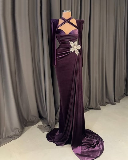 Ornate Sweetheart Neck Sheath High-Slit Evening Gowns Floral Crystals Long Sleeve Prom Dress AP6324