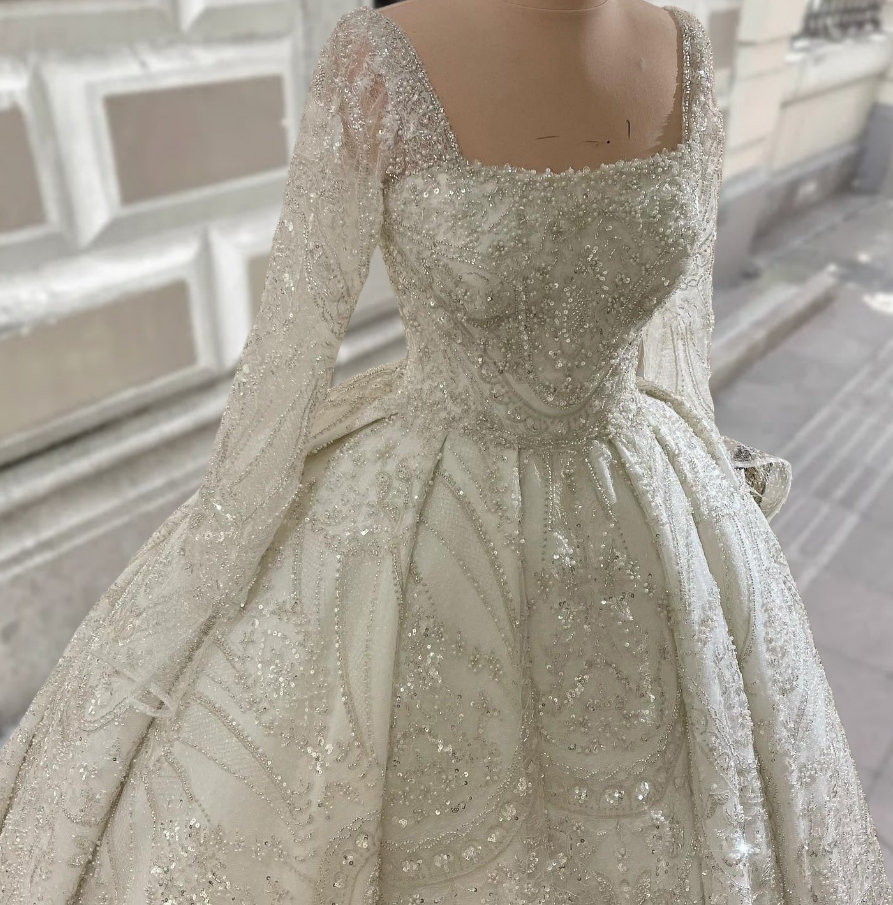 Novelty Square Neck Long Sleeve Bridal Gowns A-Line Sequins Beads Wedding Dress AP6345