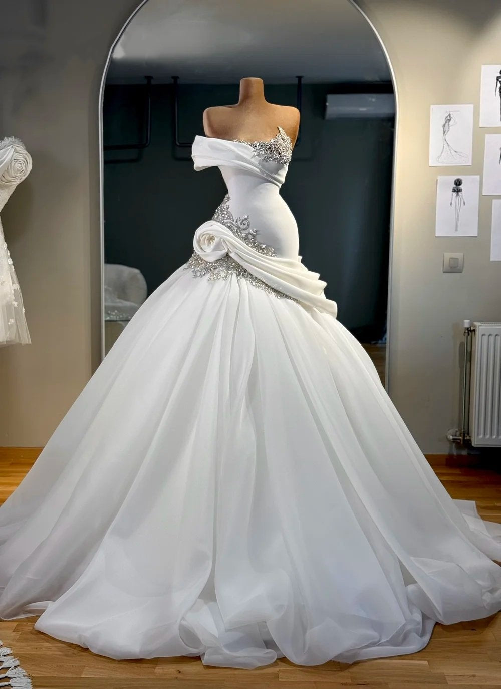 Flattering A-Line Off-Shoulder Engagement Gowns Beading Handmade Flower Wedding Dress AP6356