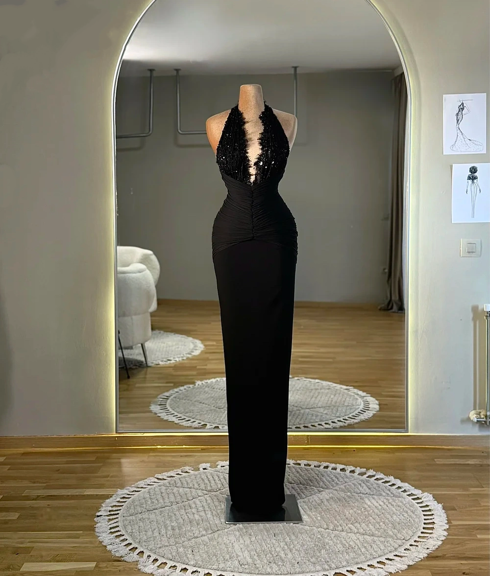 Trendy Sheath Halter Neck Evening Gowns Sequins Black Prom Dress AP6358