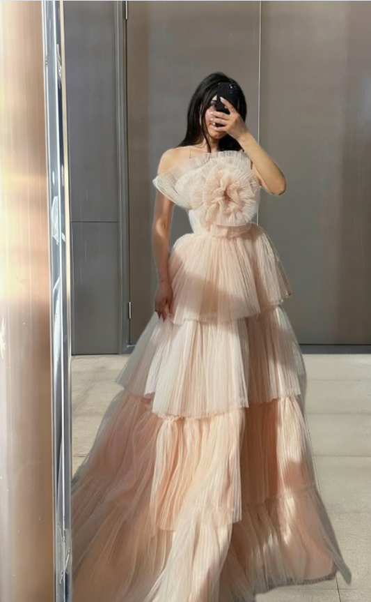 Fancy A-Line Strapless Tiered Sweet 16th Gowns Handmade Flower Prom Dress AP6368