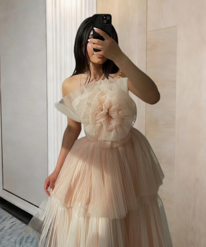Fancy A-Line Strapless Tiered Sweet 16th Gowns Handmade Flower Prom Dress AP6368