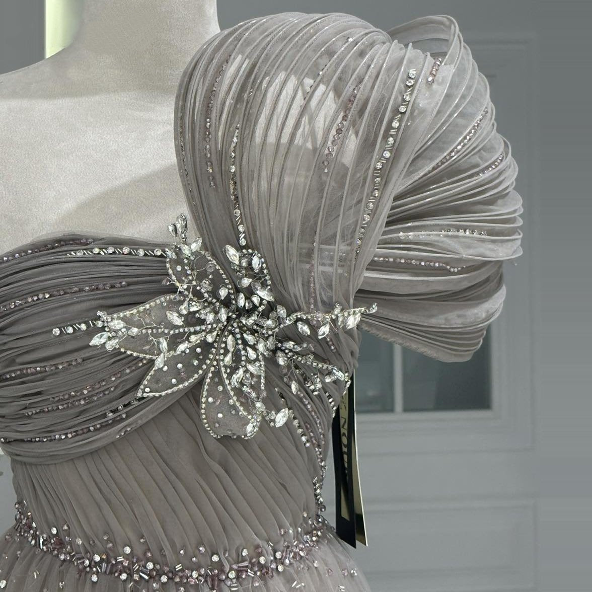 Shiny A-Line One Shoulder Tulle Sweet 16th Gowns Crystals Sequins Prom Dress AP6390