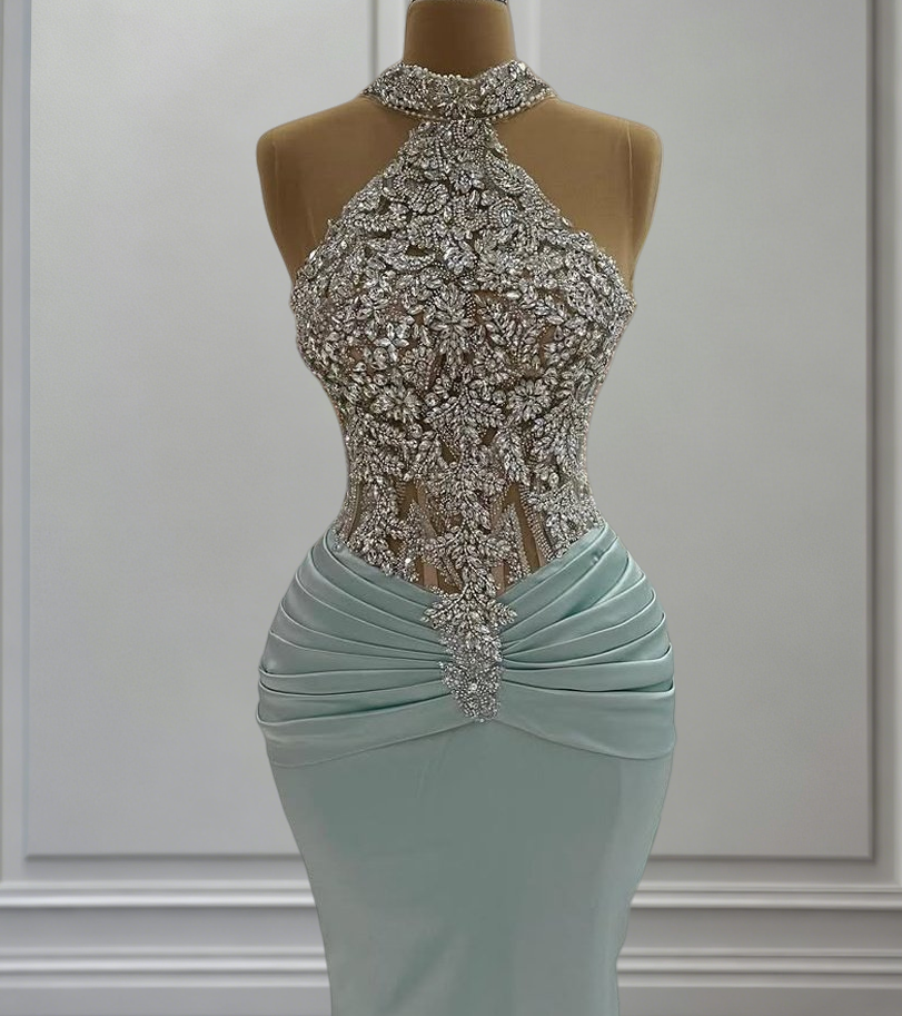 Fashionable Halter Neck Mermaid Evening Dresses Rhinestones Beading Prom Dress AP6421