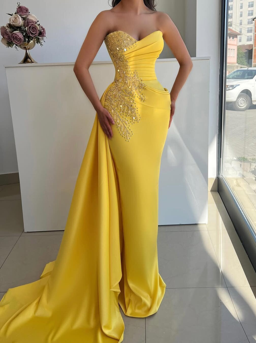 Hot Girls Strapless Sheath Pleated Sweet 16th Dresses Sequins Beading Yellow Prom Dress AP6531