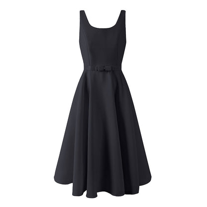 Avant-Garde Square Neck Sleeveless A-Line Maxi Dress Elegant Satin Structured Bodice Bow Belt Flared Long Dress AP6554