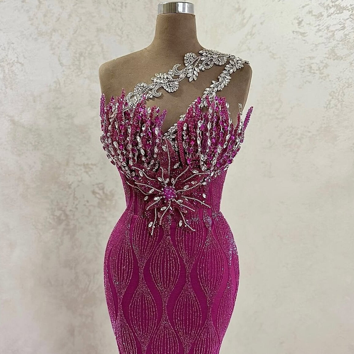 Novelty Prom Dress One Shoulder Sheath Beading Crystals Evening Dress AP6581