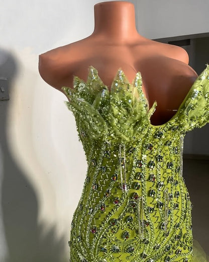 Amazing Strapless Green Prom Dress Inspo Ruffles Beaded Mermaid Evening Dresses AP6632