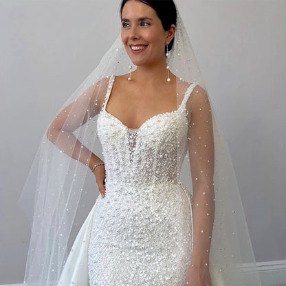Splendid White Wedding Dress Sequins Beaded Bridal Gowns Spaghetti Strap Mermaid Dress with Detachable Train AP6635