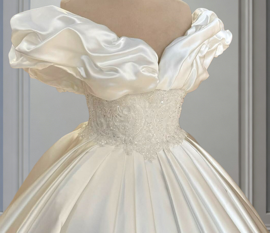 Fabulous Off-Shoulder Wedding Dress Ideas A-Line Sequins Ivory Bridal Gown AP6653