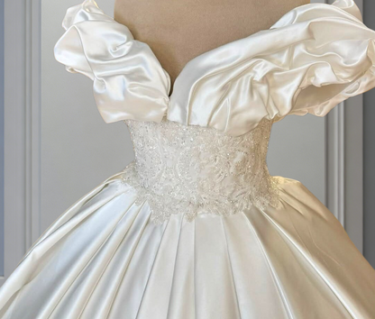 Fabulous Off-Shoulder Wedding Dress Ideas A-Line Sequins Ivory Bridal Gown AP6653