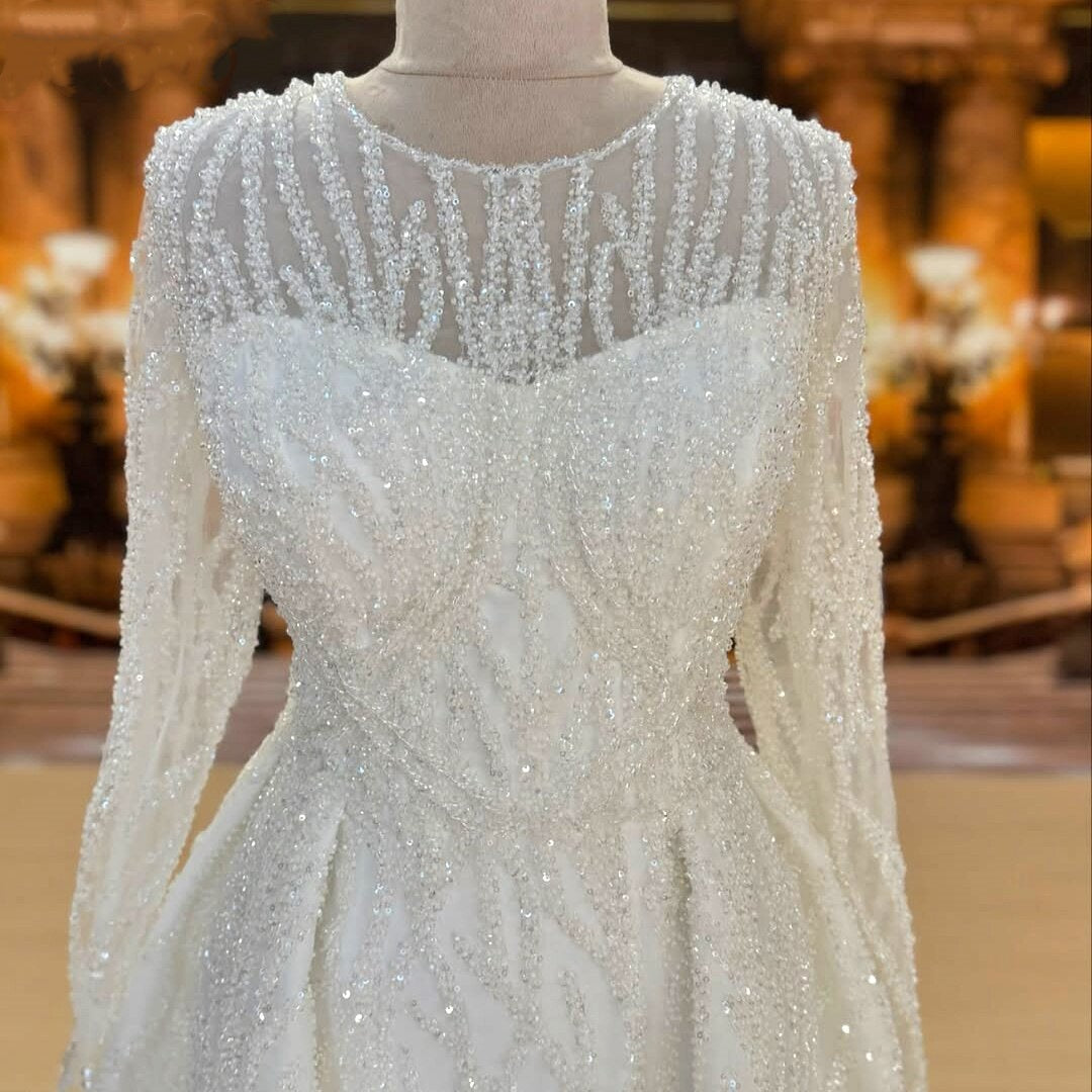 Elegant Jewel Neck Wedding Dress Long Sleeve A-Line Sequins Bridal Dress AP6658