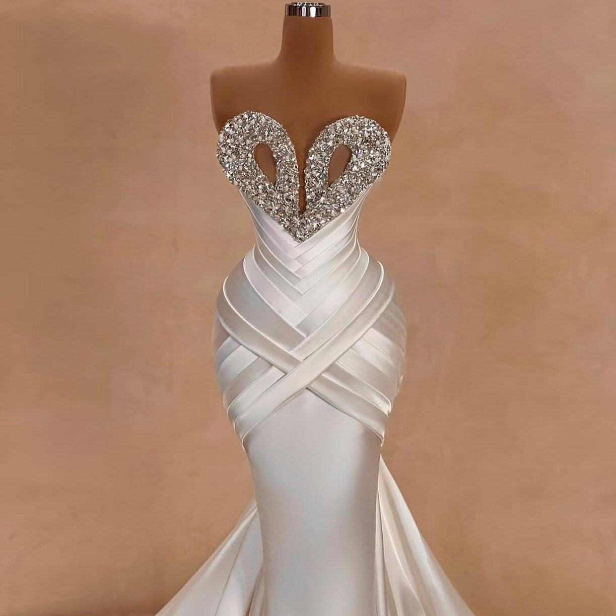 Romantic Pleated Strapless Wedding Dress Sheath Beaded Bridal Outfits AP6737