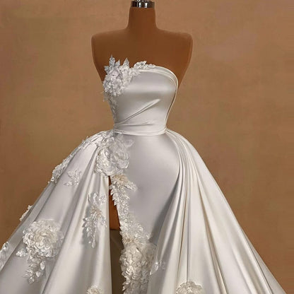 Luxury Strapless Slit Wedding Dress Beads Appliques A-Line Bridal Outfits AP6742