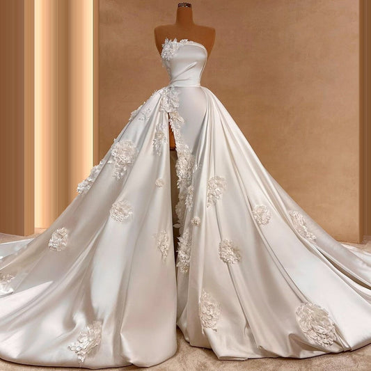 Luxury Strapless Slit Wedding Dress Beads Appliques A-Line Bridal Outfits AP6742