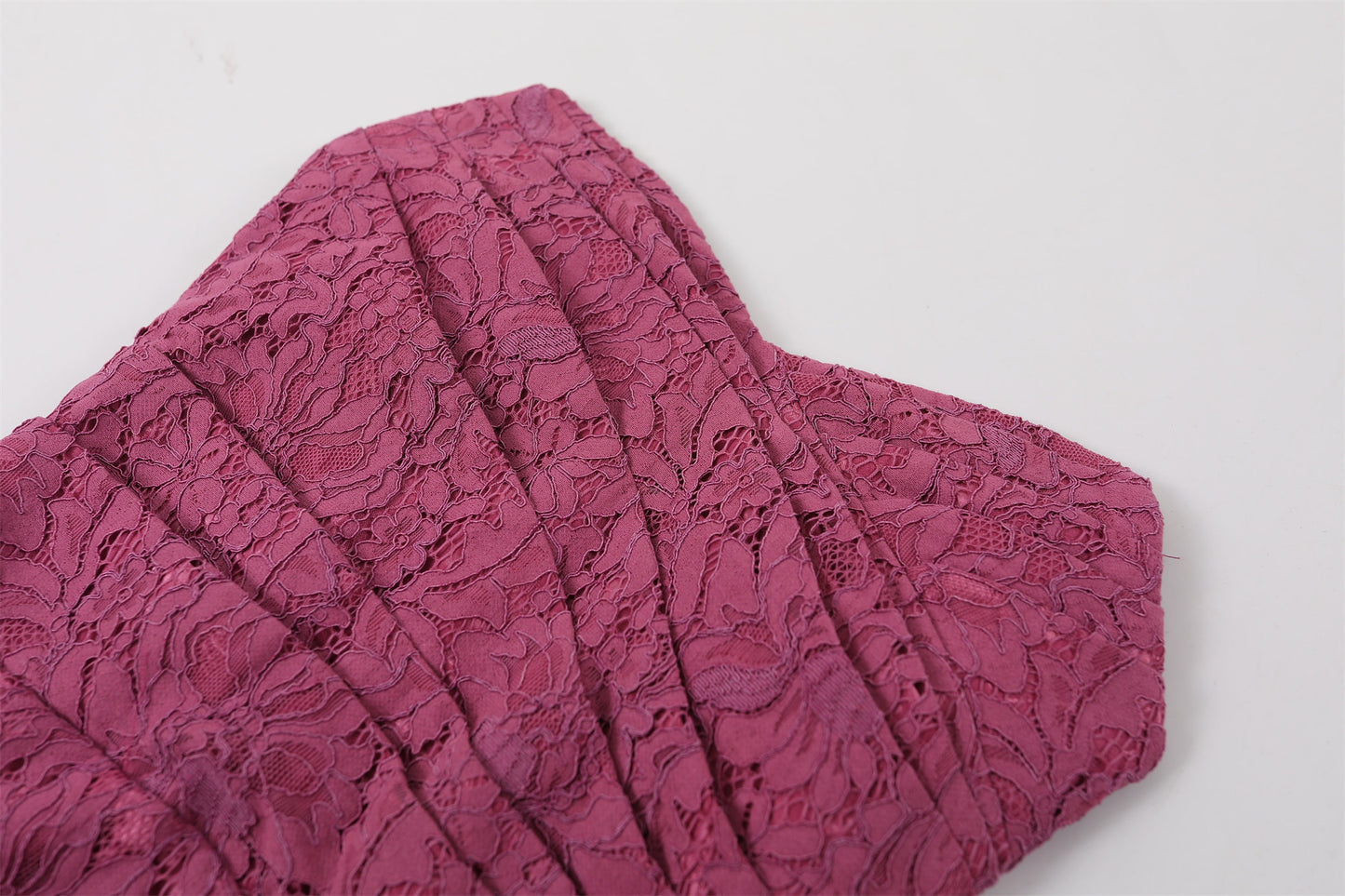 Alluring Magenta Lace Strapless Sheath Cocktail Dress Evening Outfit Midi Dress AP6753