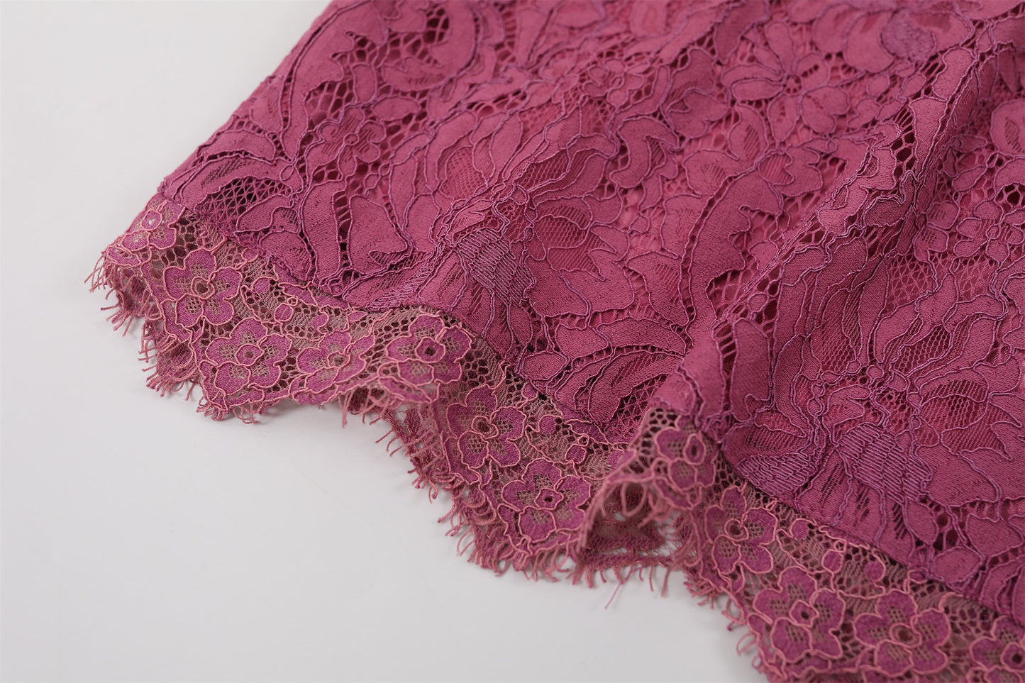 Alluring Magenta Lace Strapless Sheath Cocktail Dress Evening Outfit Midi Dress AP6753