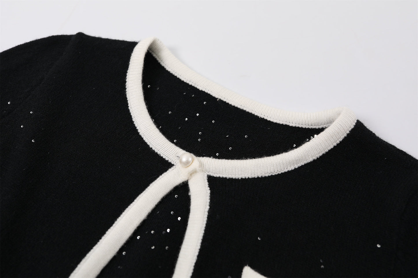 Glam Black Knit Two-Piece Outfit Sheath Mini Skirt White Trim  Preppy Chic Outfits Short Dress AP6755