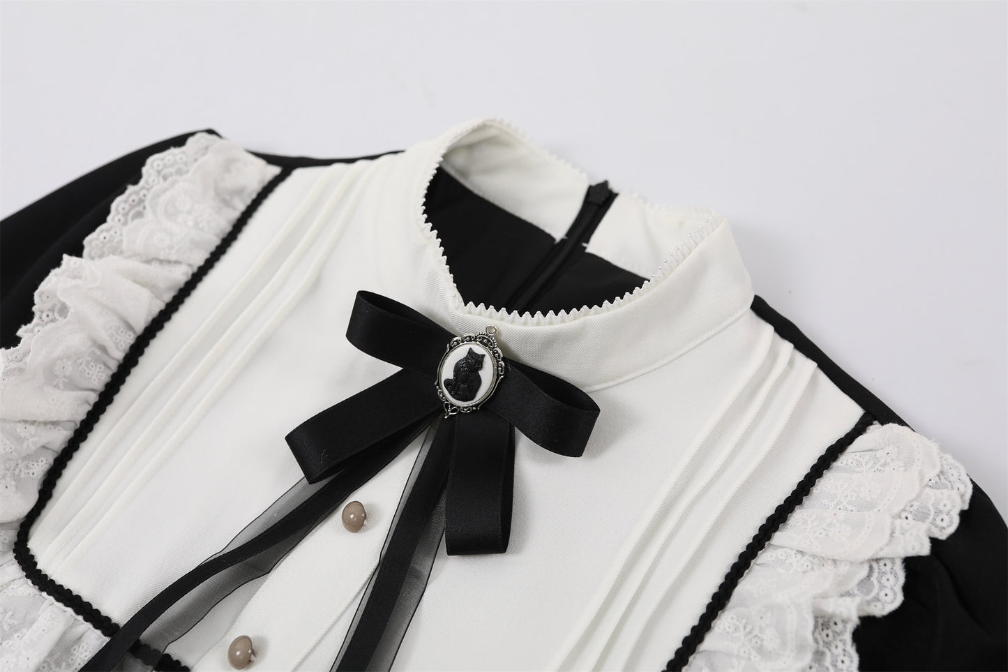 Flowy White Peter Pan Collar Long Sleeve Maxi Dress Lolita Inspired Black Corset Ribbons A-Line Long Dress AP6768