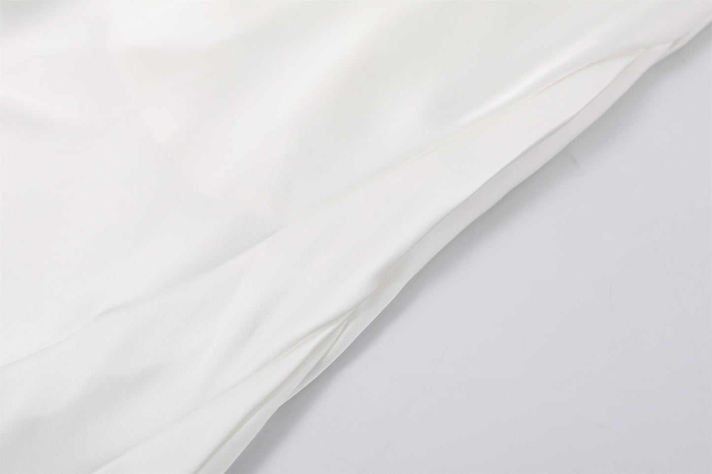Trendy Back Bow Cutout Maxi Dress Elegant White Draped Neckline Wedding Guest Looks Mermaid Long Dress AP6776