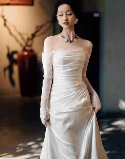 Showstopping Off-Shoulder Wedding Dress Lace Long Sleeve Bridal Outfit Sheath Bridal Dress AP6819