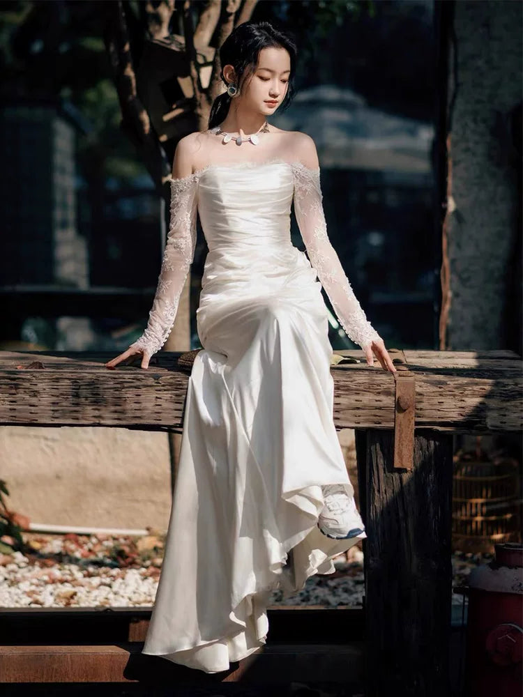 Showstopping Off-Shoulder Wedding Dress Lace Long Sleeve Bridal Outfit Sheath Bridal Dress AP6819