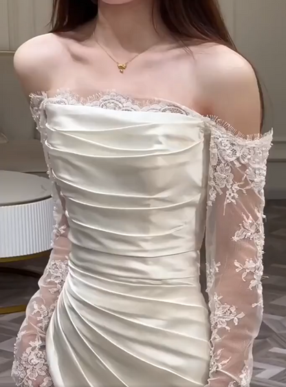 Showstopping Off-Shoulder Wedding Dress Lace Long Sleeve Bridal Outfit Sheath Bridal Dress AP6819