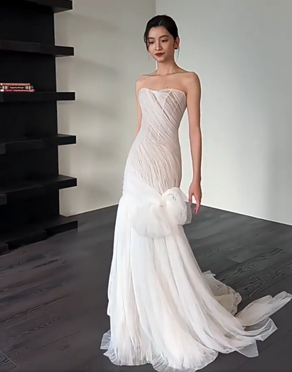 Ornate Strapless Mermaid Wedding Dress Bow Tulle Slit Bridal Dress AP6824