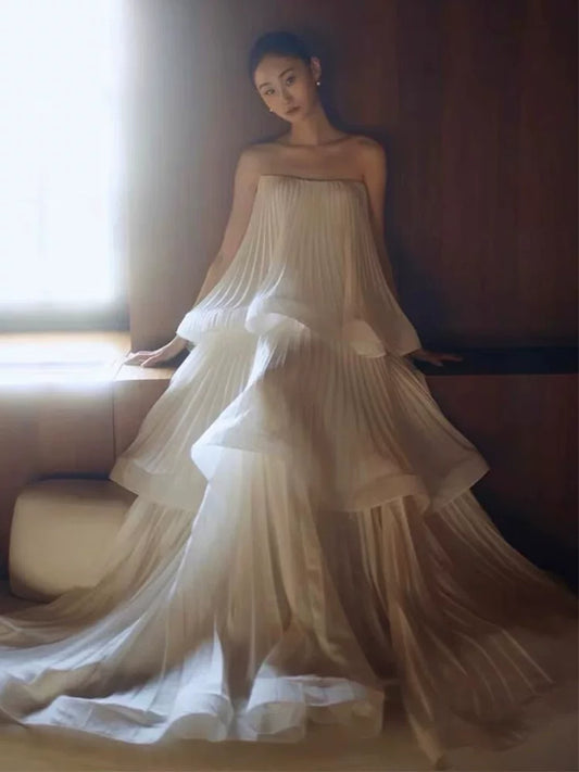 Luxury Strapless A-Line Wedding Dress Tiered Bridal Dress AP6828