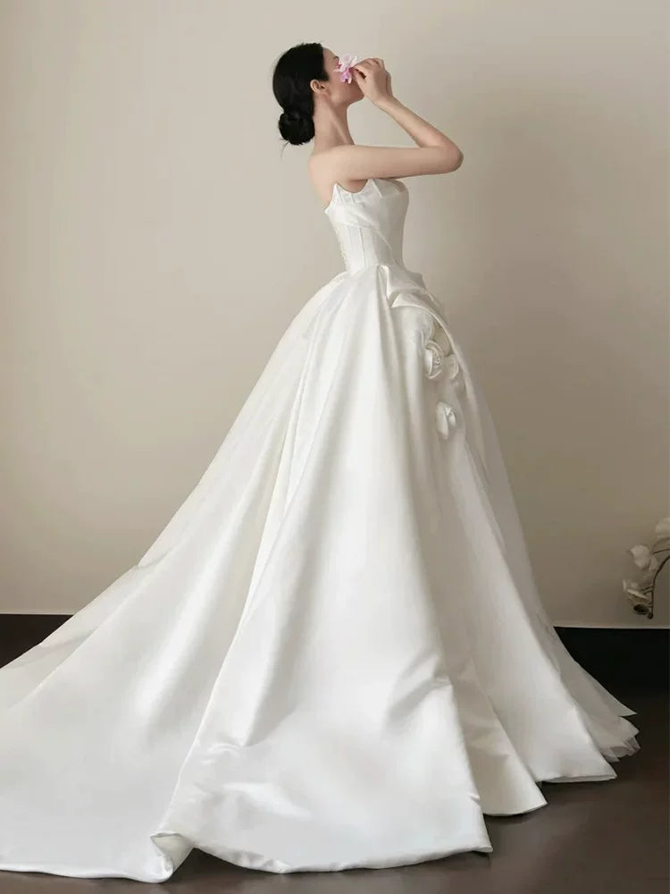Sweet Strapless A-Line Wedding Dress 3D Appliques Satin Bridal Dress AP6833