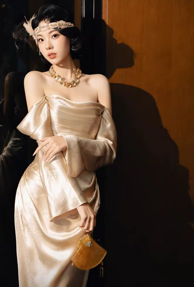 Ethereal Off-Shoulder Gold Prom Dress Long Sleeve Satin Sheath Evening Dress AP6837