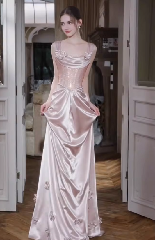 Gorgeous Spaghetti Strap Prom Dresses Light Pink Sheath Evening Outfit Sequins Appliques Formal Outfits AP6839