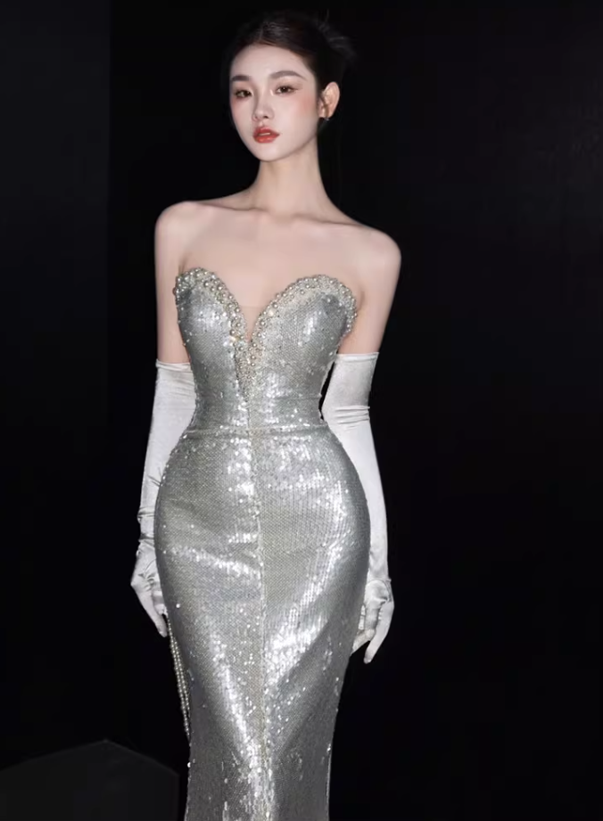Stunning Strapless Silver Prom Dress Mermaid Formal Outfit Beading Sequins Evening Dress AP6845