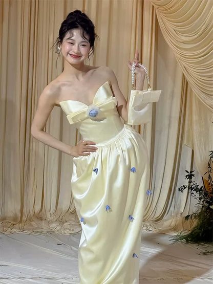Vibrant Strapless Prom Dress Yellow Sheath Formal Outfit Bow Appliques Evening Dress AP6847